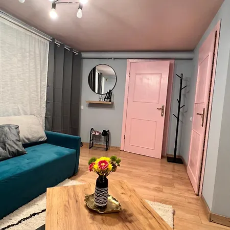 Old Town City Center Apartments Braşov Esterno foto