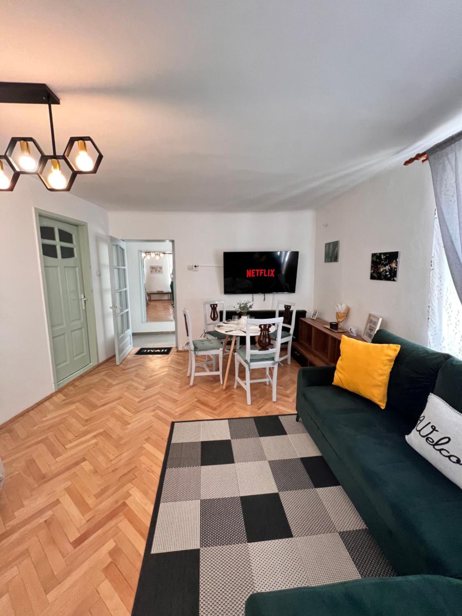 Old Town Center Apartment Brasov